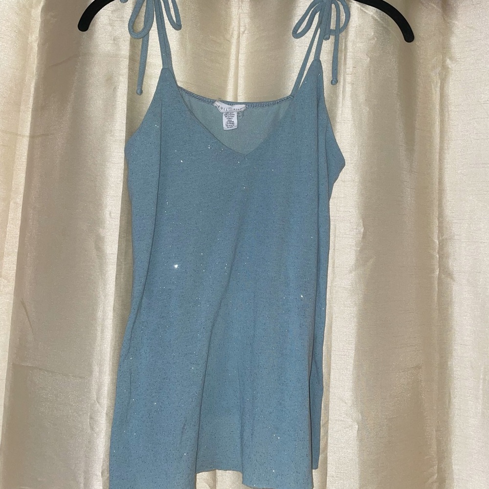 Beautiful blue/teal colored sparkly tank top💙✨